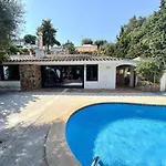 Pool And Private Access トッサ・デ・マール