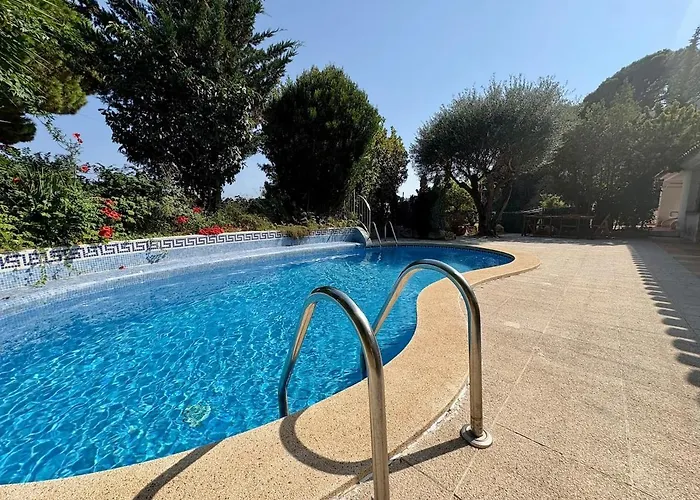 Villa Pool And Private Access