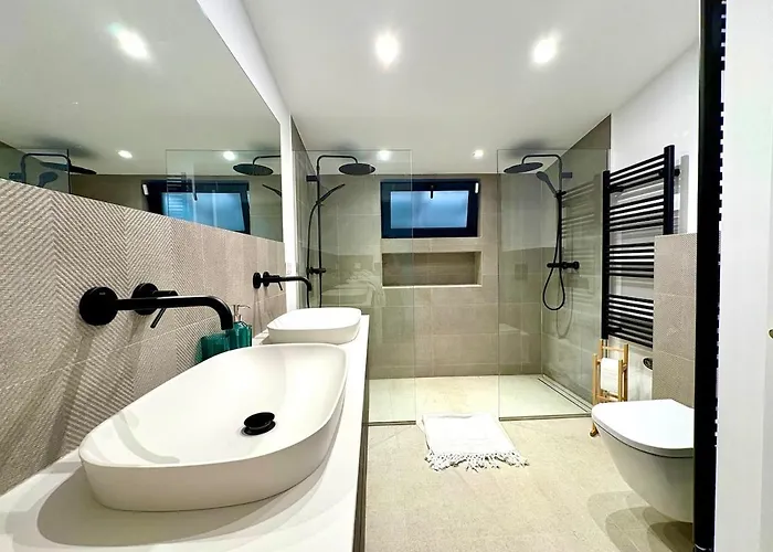 Pool And Private Access Villa *