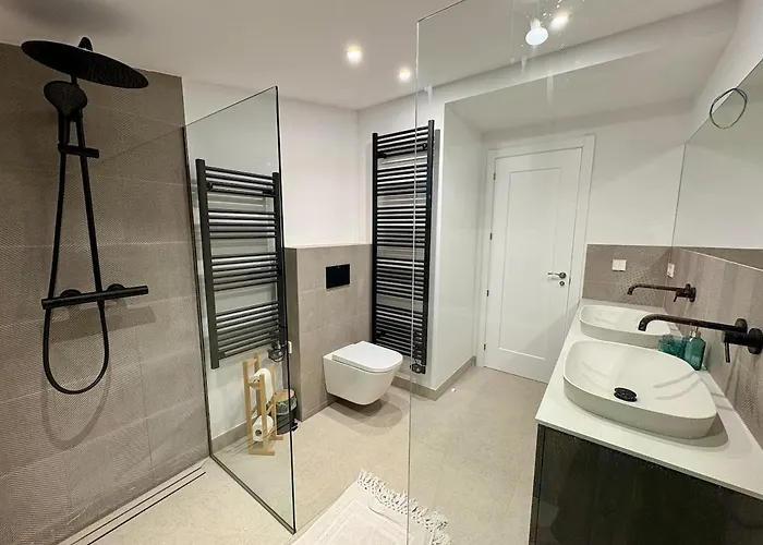Pool And Private Access Τόσα ντε Μαρ
