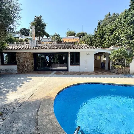 Pool And Private Access Tossa de Mar